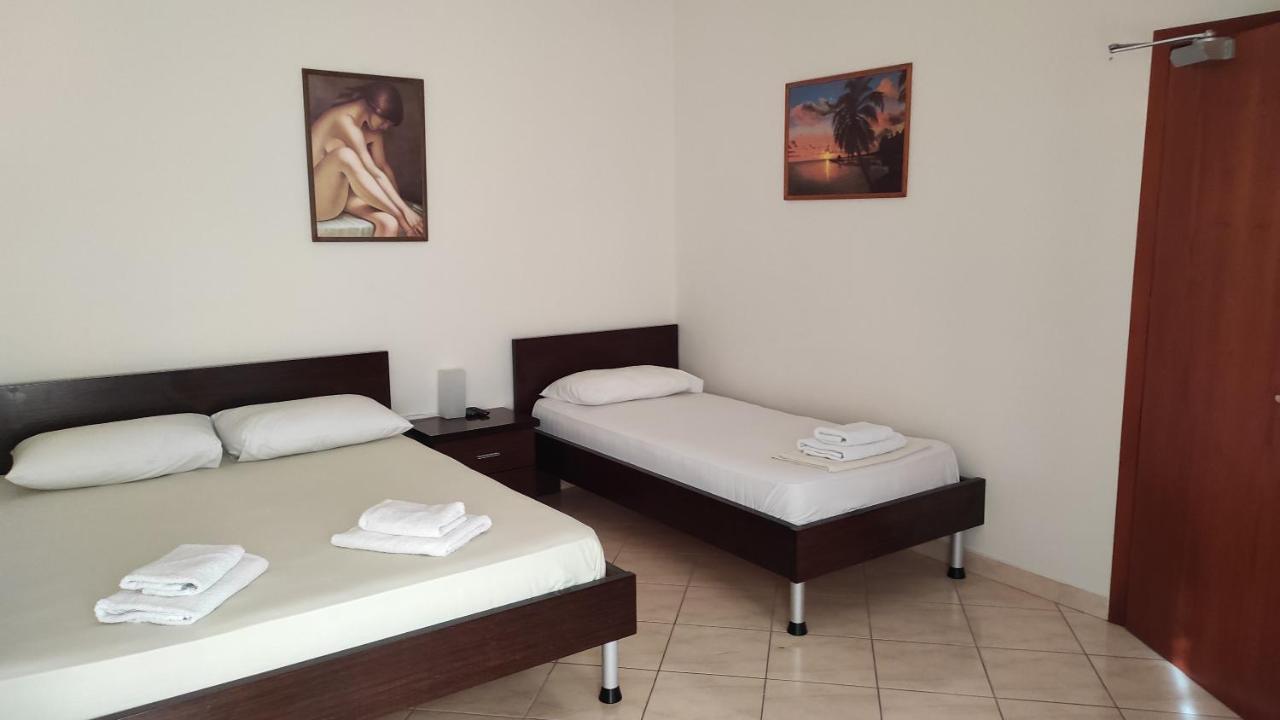 Guesthouse Villa Joanna&Mattheo Саранде Екстериор снимка